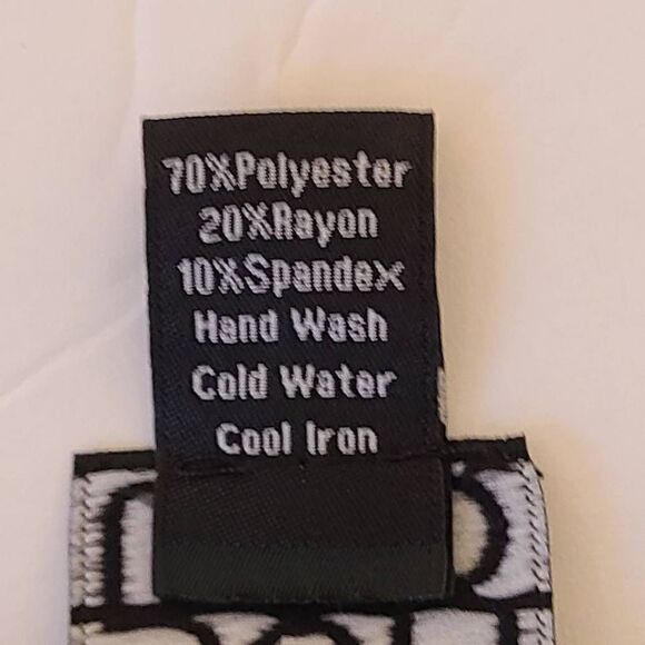 Clara Sunwoo Womens Black Scoop Neck Tank Size Medium - Picture 3 of 7